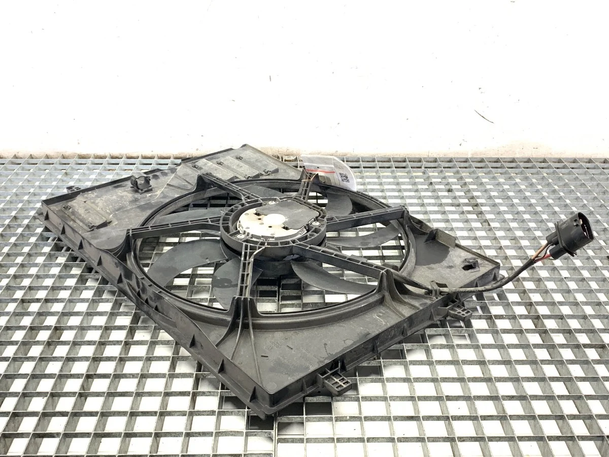 Ventilator Koeling VW Golf VII 1.6 5Q0959455AL image 3