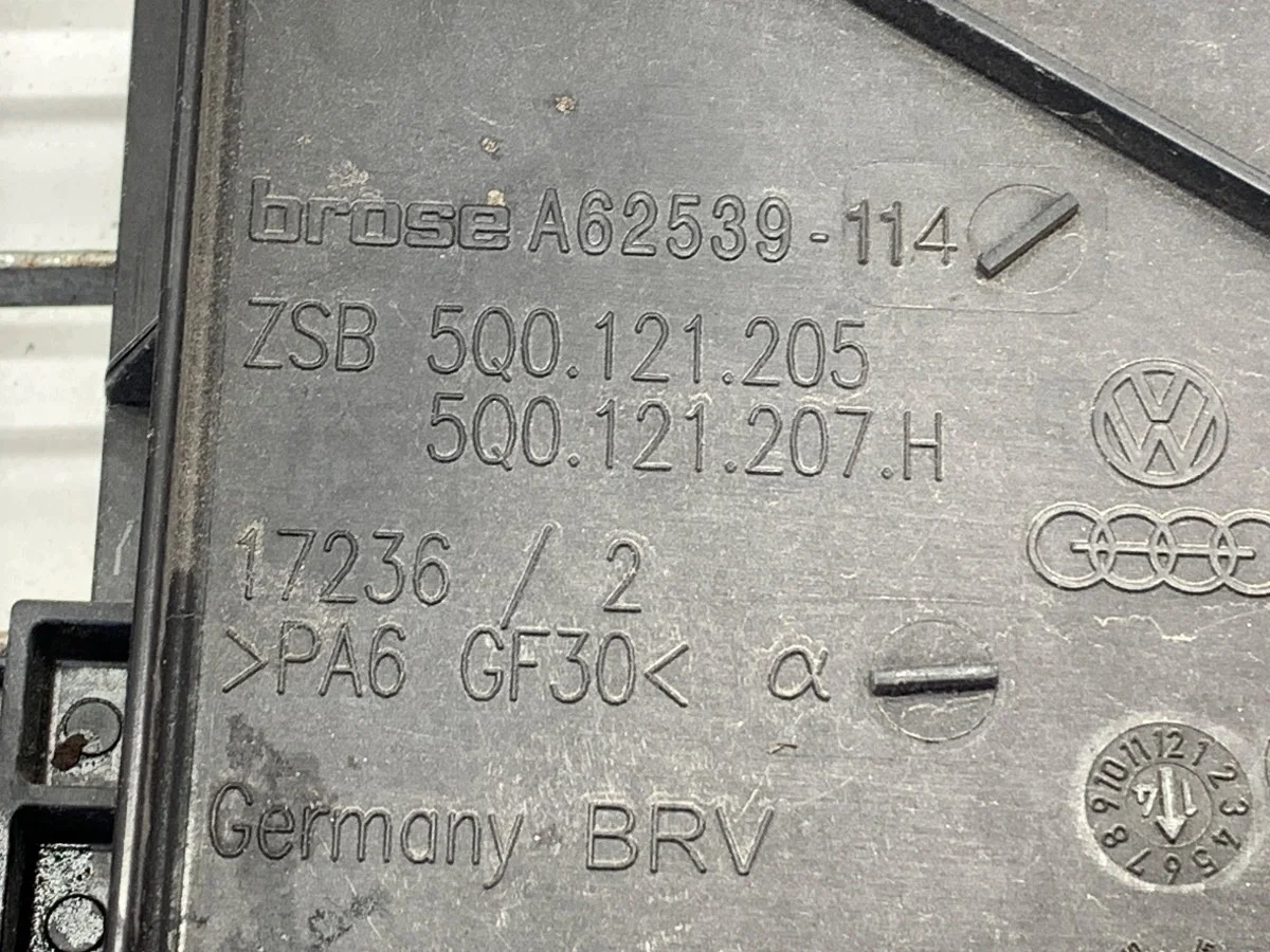 Ventilator Koeling VW Golf VII 1.6 5Q0959455AL image 7