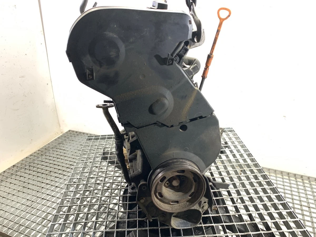 Audi 1.8 150KM AEB Motor gebraucht image 4