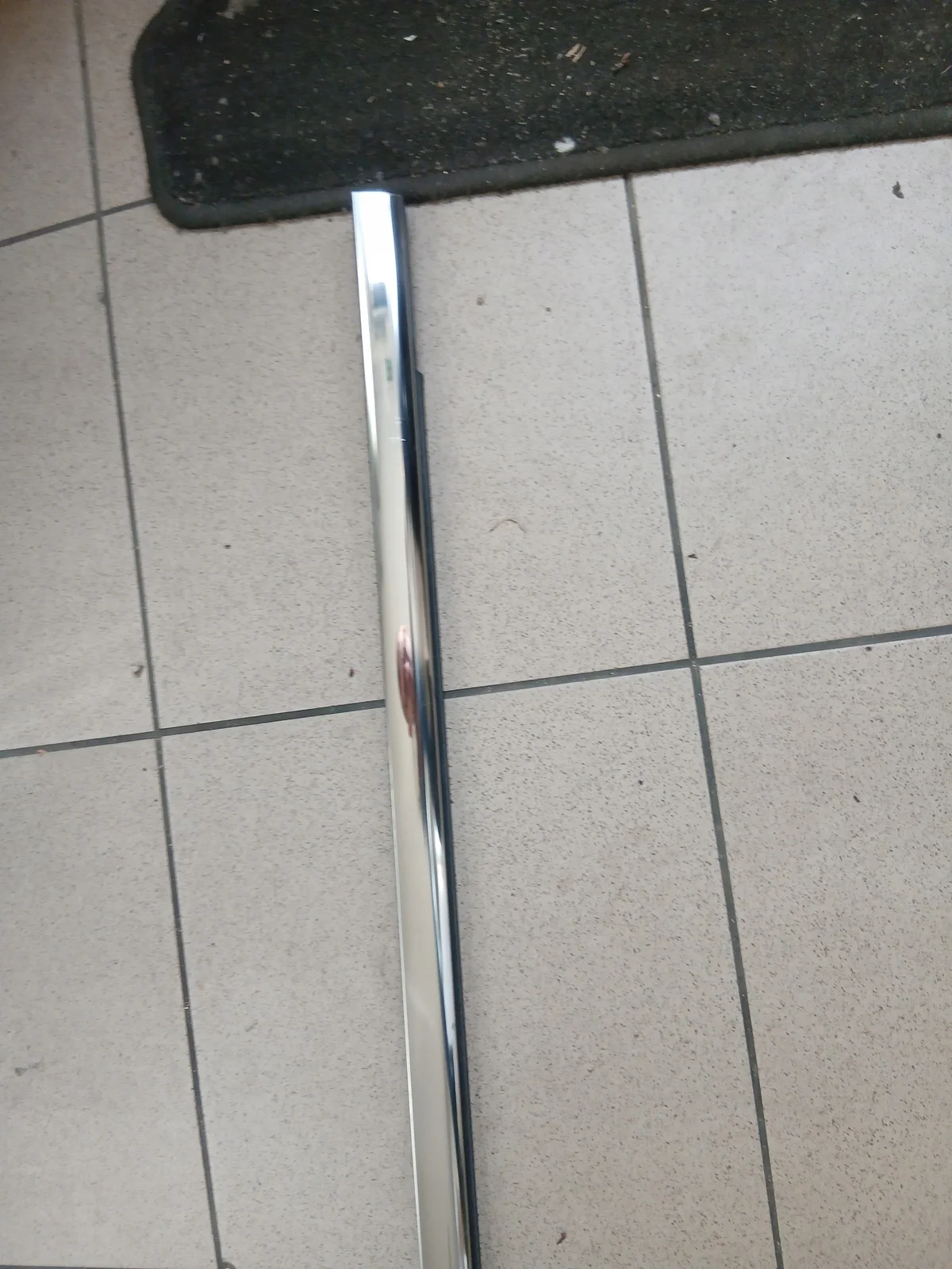 Chrysler Pacifica 17- Chromleiste Tür hinten links image 3