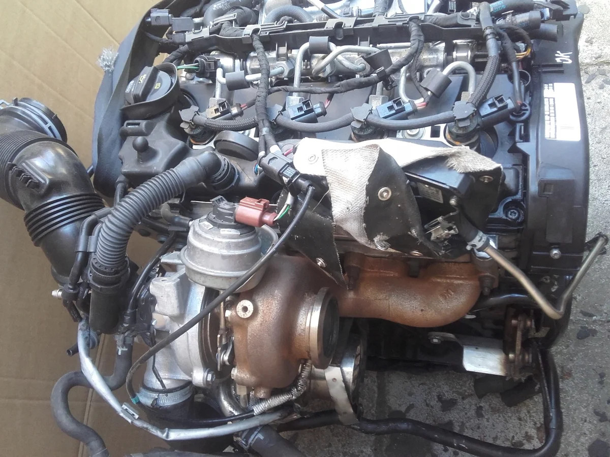 Motor VW Seat Skoda Audi 1.6 TDI DCX DCXA image 3