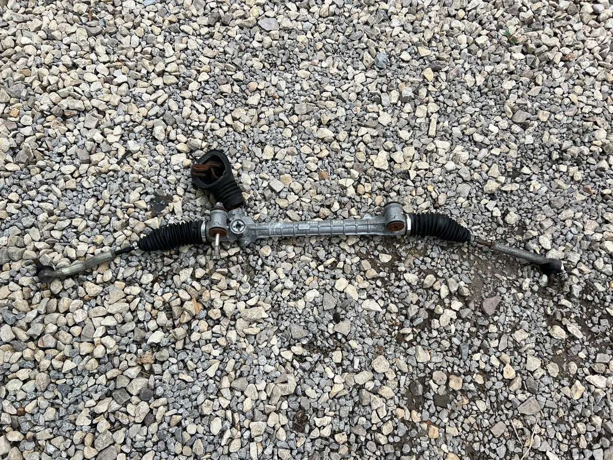 Used Steering Rack for Toyota Aygo / Citroen C1