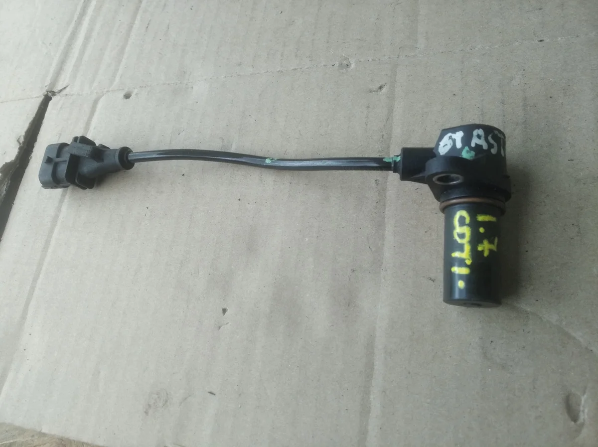 Sensor Posición Cigüeñal Opel Astra H 1.7 CDTI
