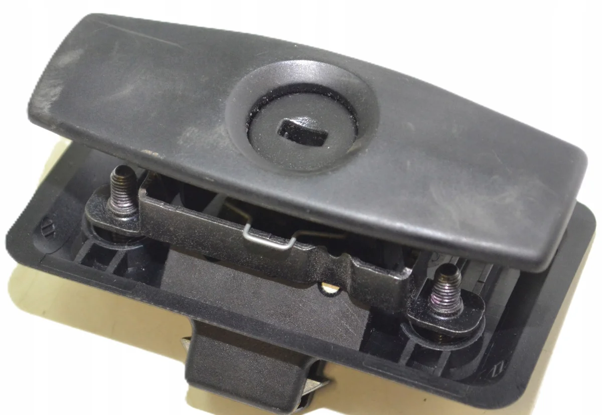 Manípulo Fecho Gaveta BMW 5 E60 E61 7186513