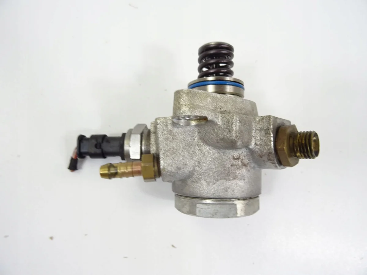 Bomba Injetora VW 1.4 TSI 04E127026H Usada image 3