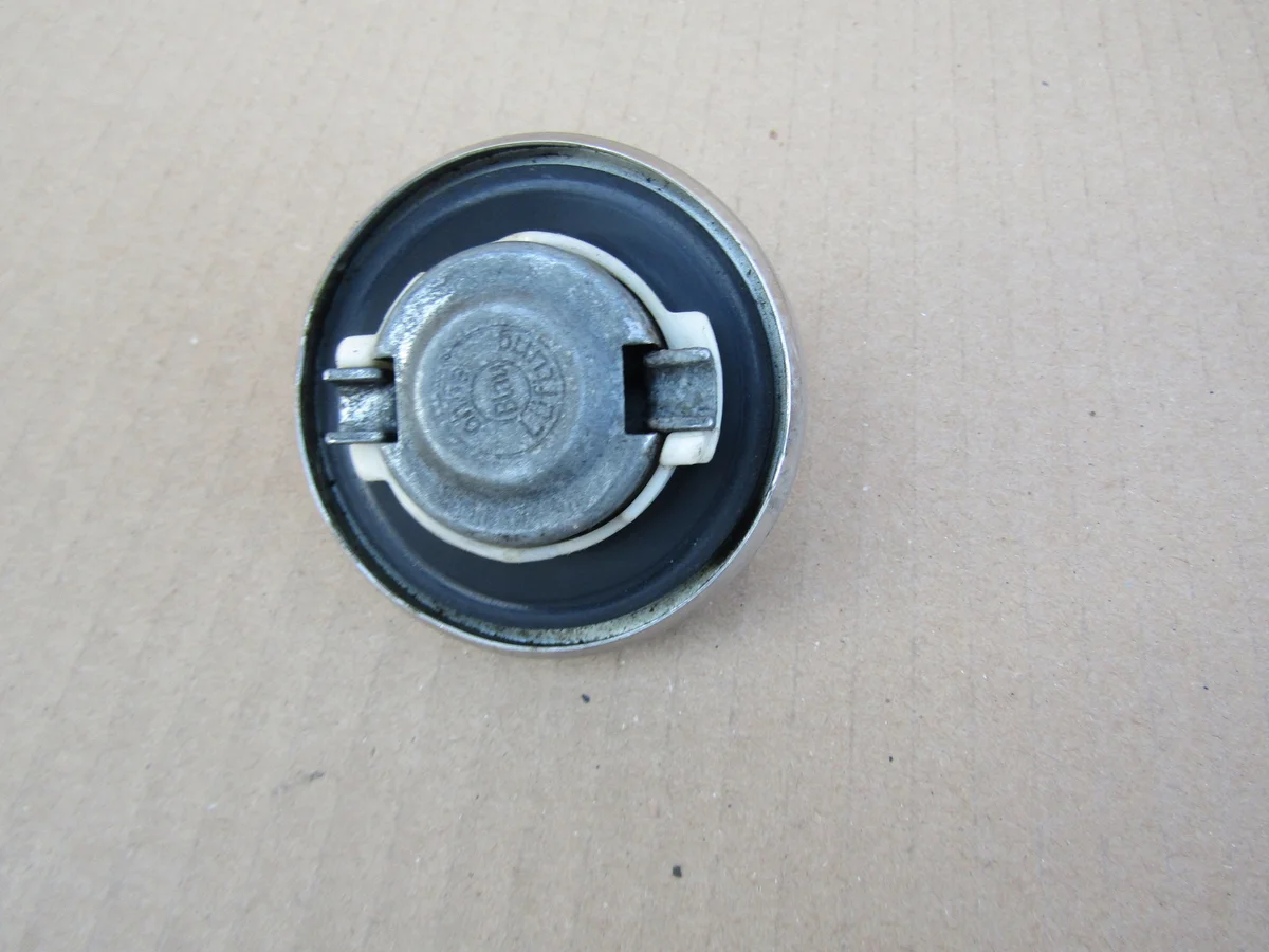 MERCEDES W124 W201 190 Tankdeckel Diesel Benzin image 5