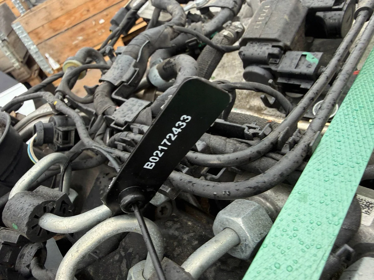 Audi A4 B9 A5 F5 2.0 TDI moottori image 9