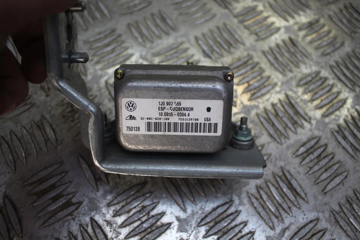 ESP Acceleration Sensor VW Golf IV 1J0907655 image 3
