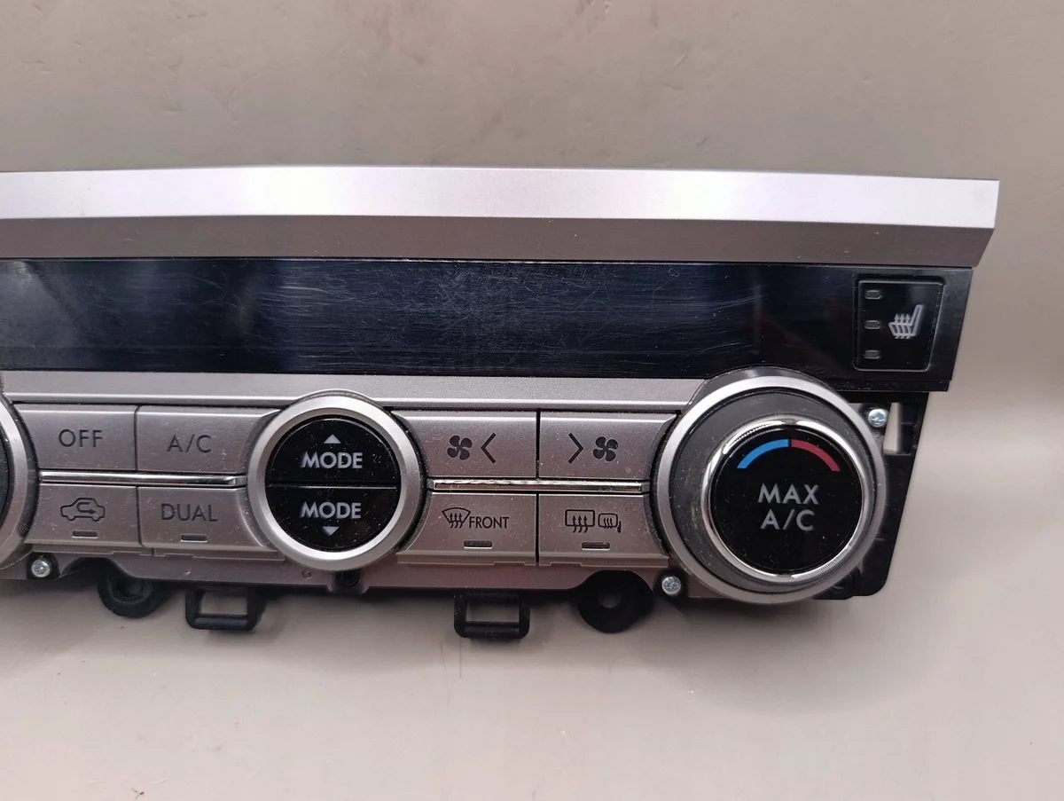 Subaru Outback (BS) Pannello Clima AL110 Usato image 7