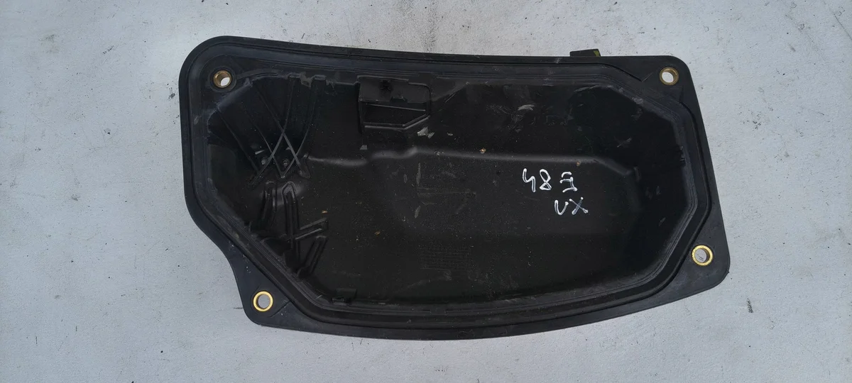 Abdeckung Scheibenwischermotor BMW X1 E84 image 4