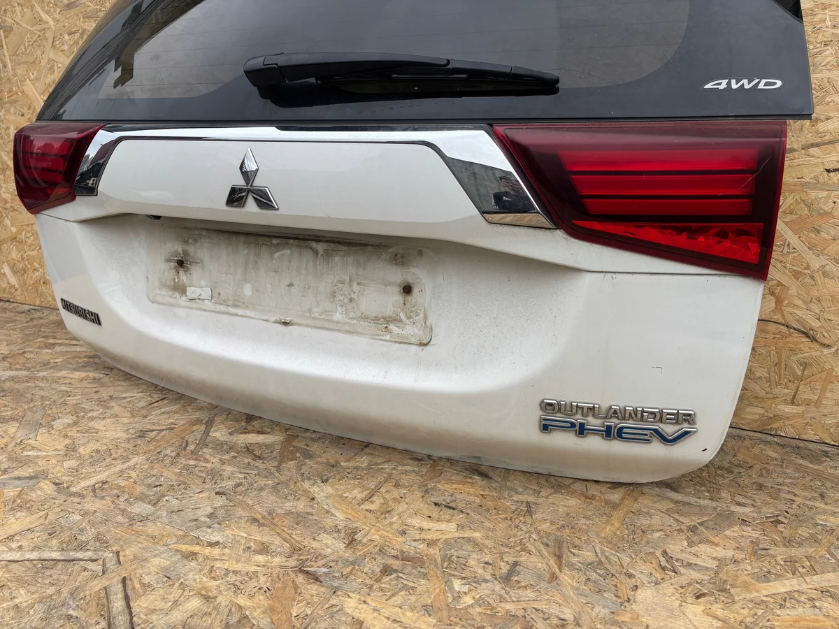 Heckklappe Mitsubishi Outlander III Lift gebraucht image 4