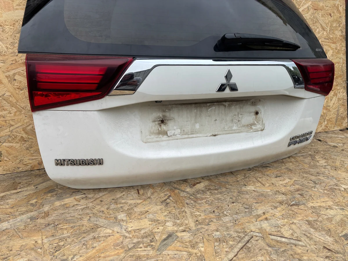 Heckklappe Mitsubishi Outlander III Lift gebraucht image 5
