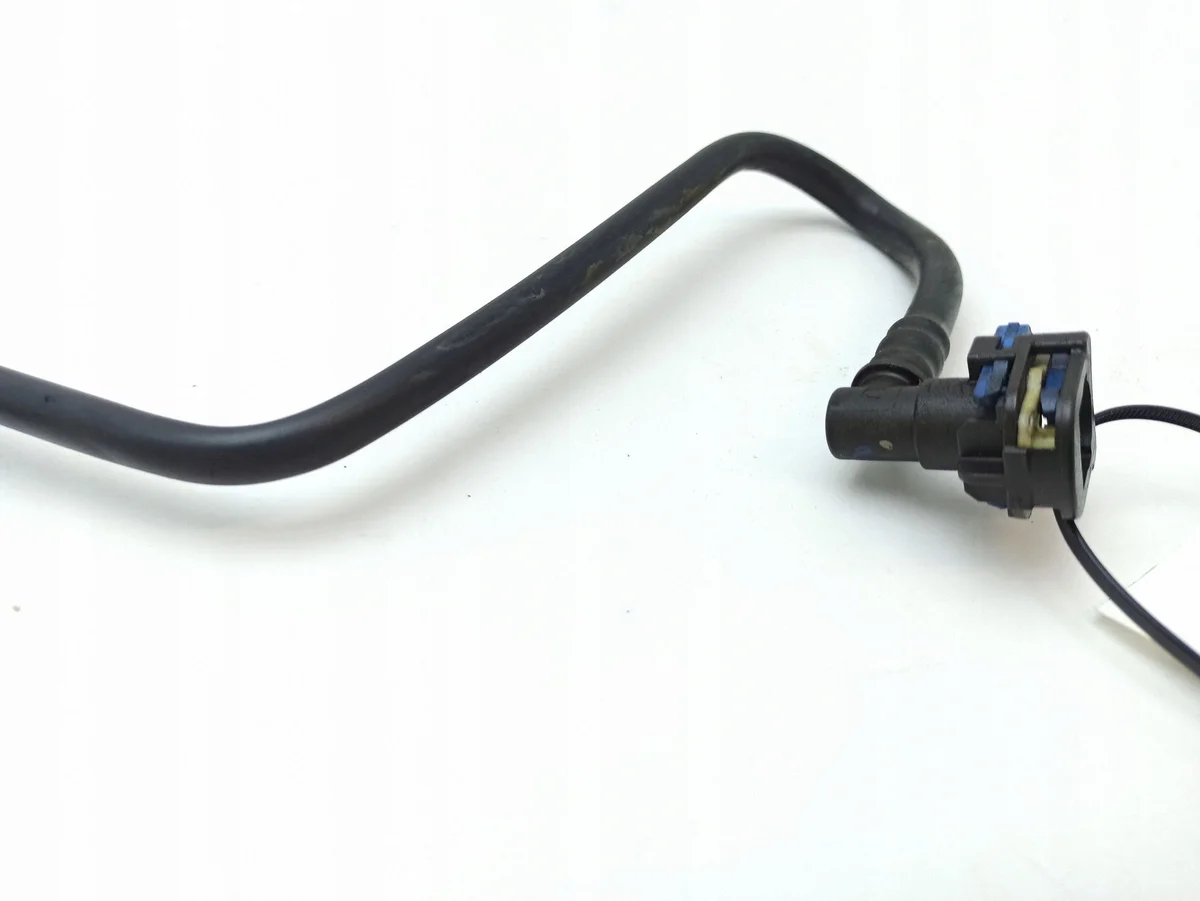 Tubo combustible Mercedes Sprinter A9104701100 image 6