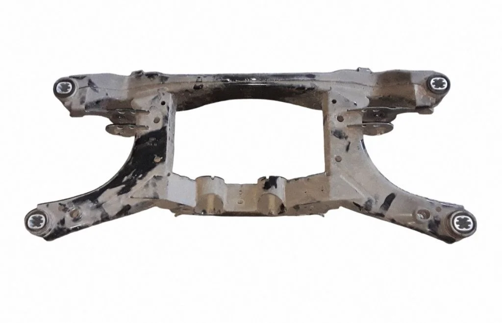 Ford Kuga II Achsträger hinten 00130652 image 3