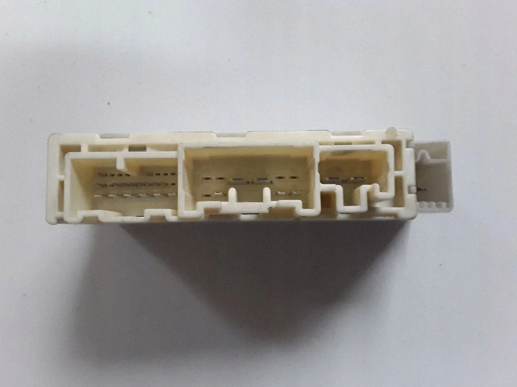 2011 Toyota Prius (XW30) Relé 8264175070 image 3