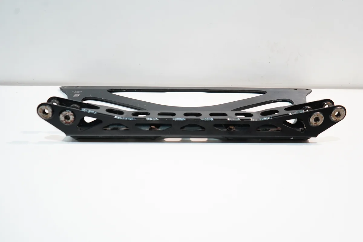 Porsche 992 GT3 R Achsträger hinten image 3