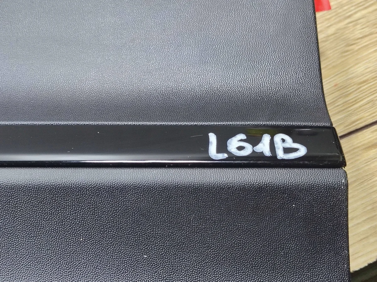 Zierleiste Tür vorne links Mercedes GLB X247 image 4