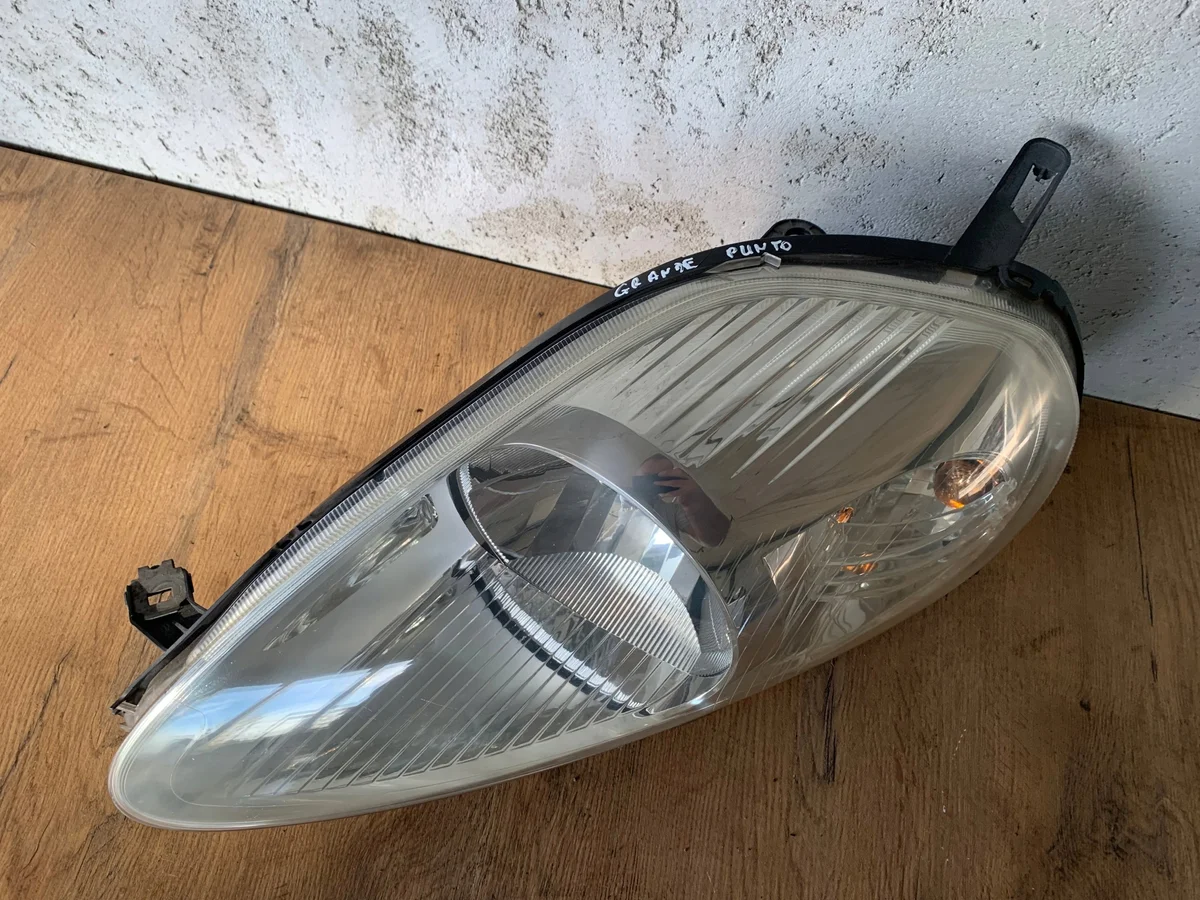 Fiat Grande Punto Koplamp Links Voor image 5