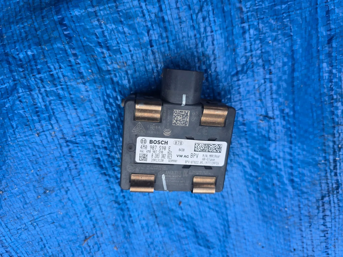 Audi A4 B9 A5 F5 Distronic Sensor 4M0907590E