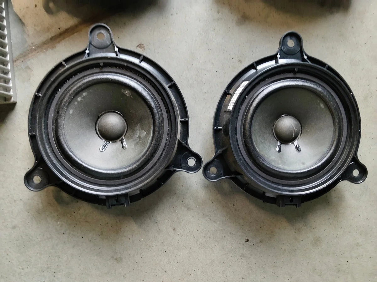 Mazda CX-5 Bose Verstärker Lautsprecher Set image 3