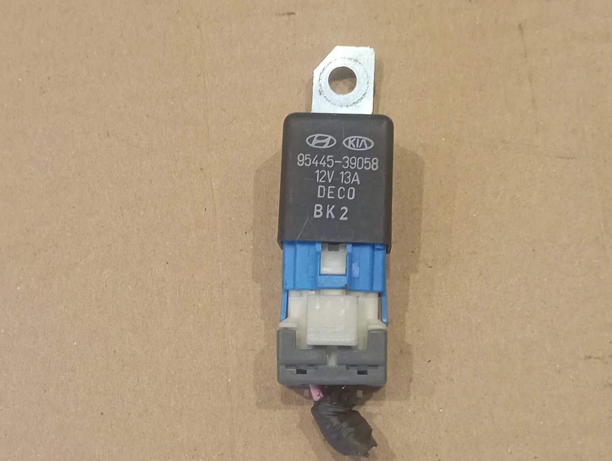 Relé 9544539058 Hyundai Kia Usado