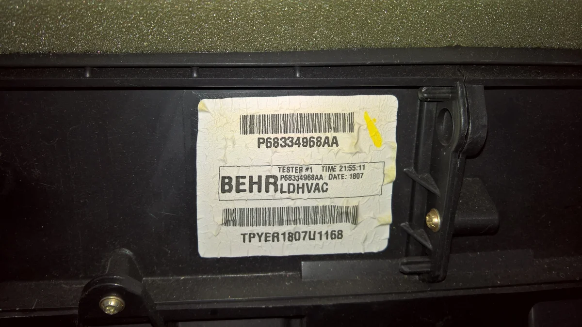 68334968AA Heizungs- und Lüftungseinheit image 8