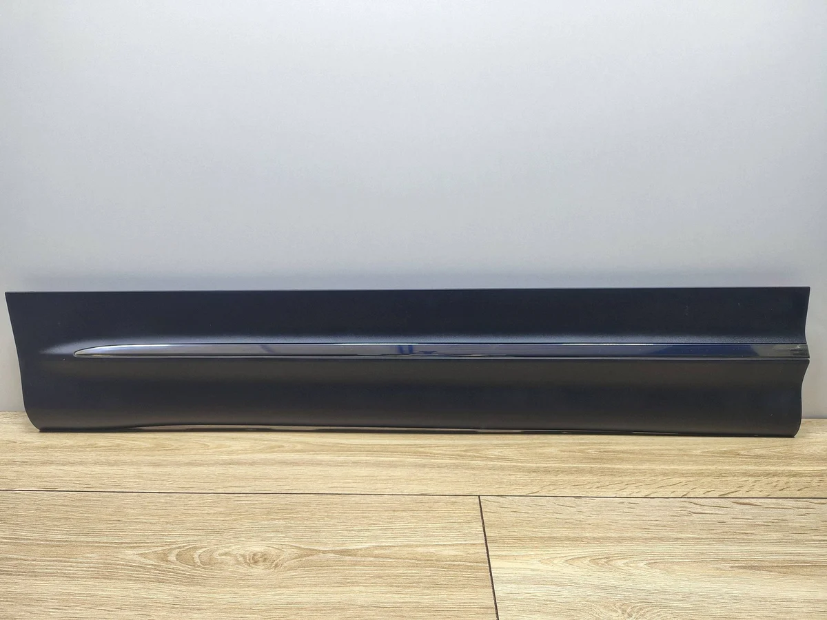 Friso Porta Esquerda Cromado Mercedes GLB W247