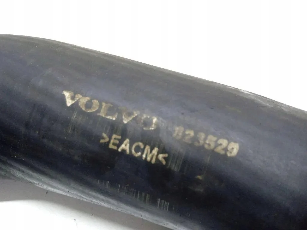 Volvo S40 välijäähdyttimen putki 823529 image 4