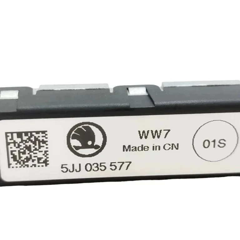 Antennenverstärker SKODA RAPID 5JJ035577 gebraucht image 6