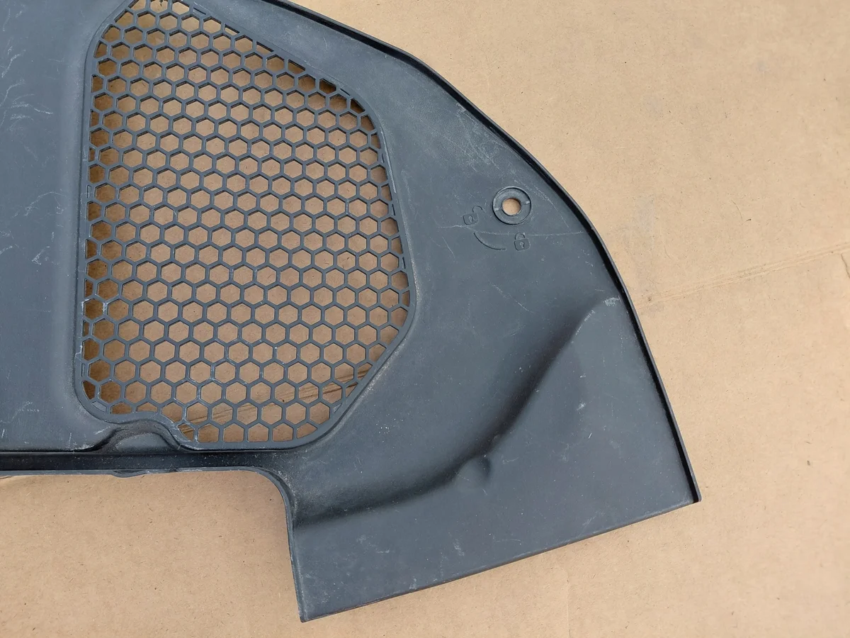 Abdeckung Windlauf BMW 5 G30 G31 Gebraucht image 6
