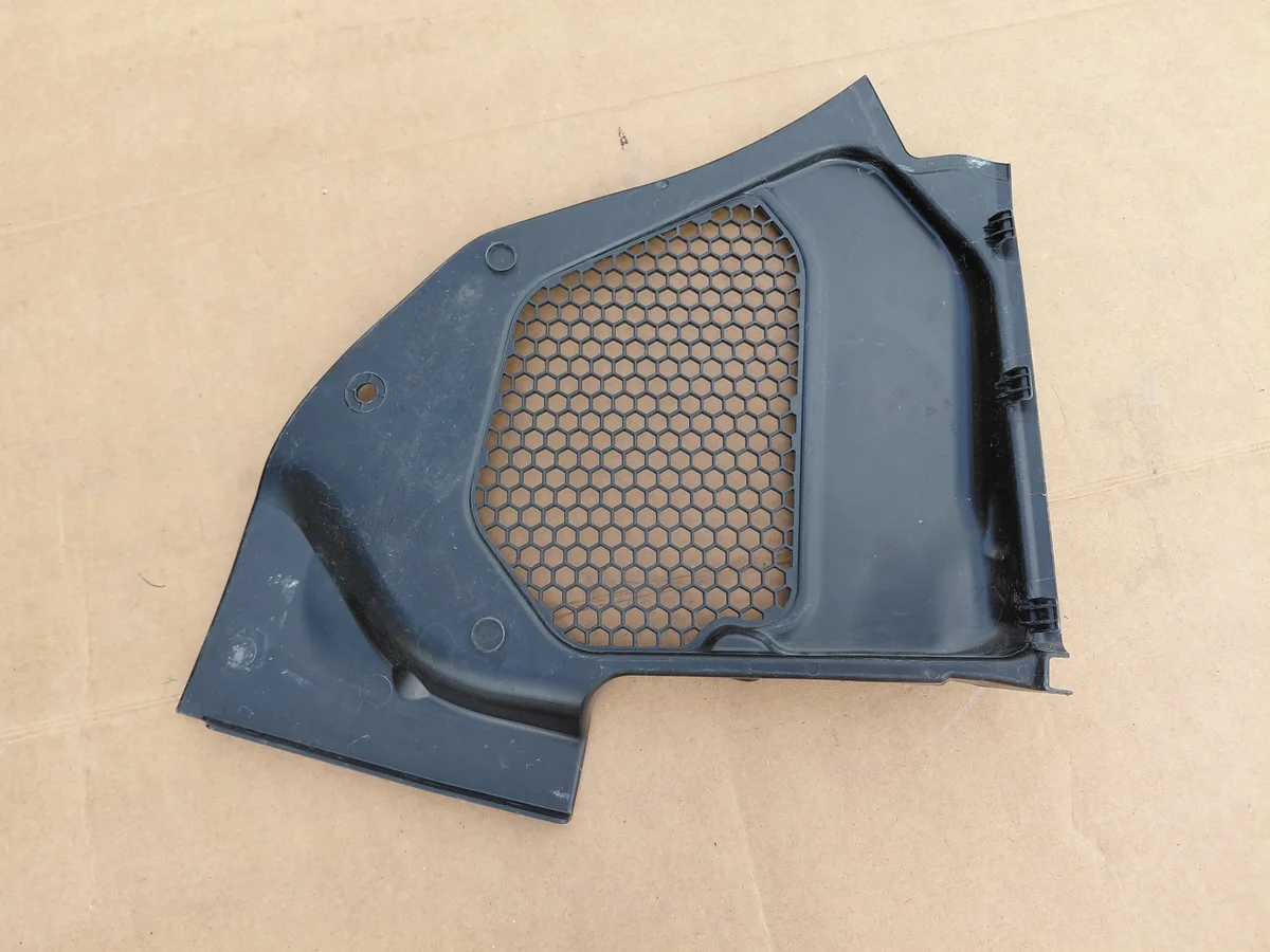 Abdeckung Windlauf BMW 5 G30 G31 Gebraucht image 7