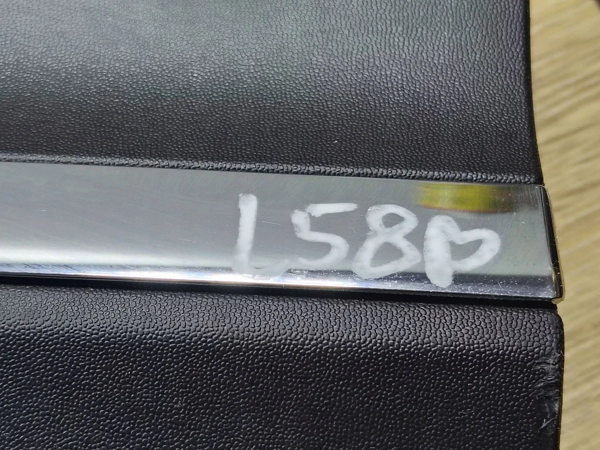 Chromleiste Tür vorne links Mercedes GLB X247 image 4