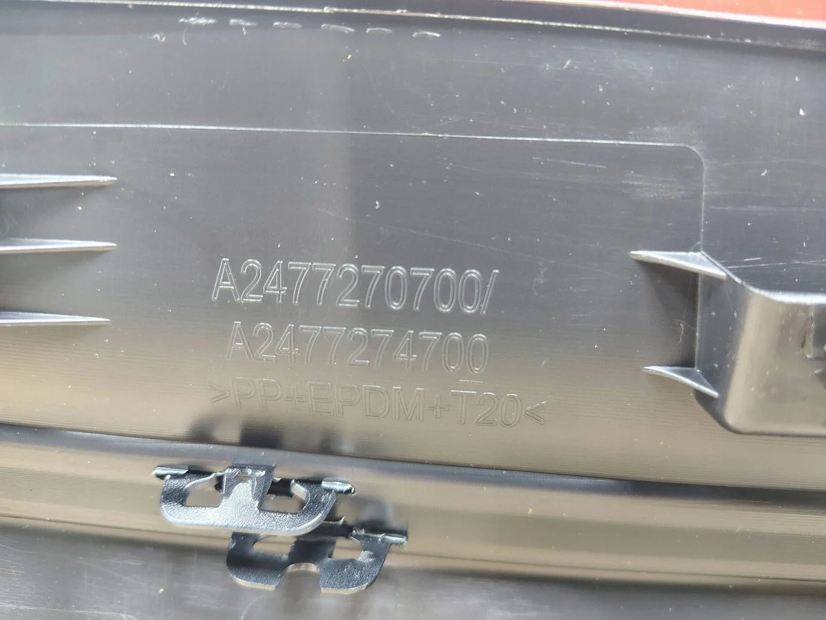 Chromleiste Tür vorne links Mercedes GLB W247 image 3