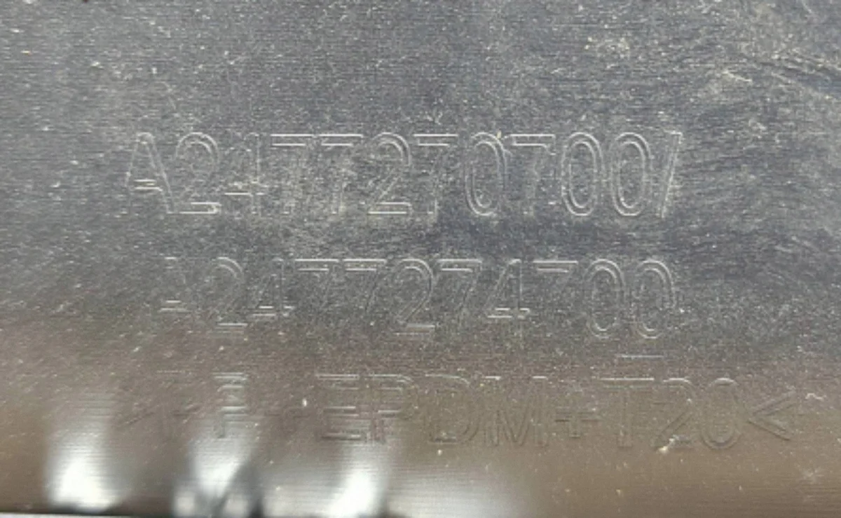 Chromleiste Tür vorne links GLB X247 EQB image 5