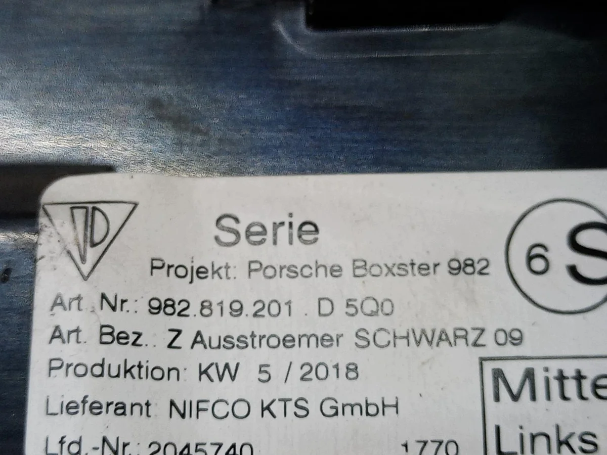 Porsche Boxster 982 Lüftungsgitter Mitte Links image 5