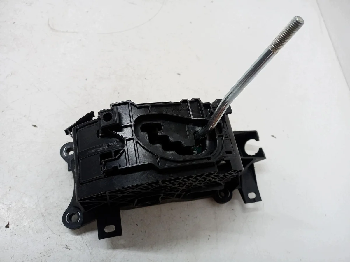 Wählhebel Lexus RX IV 450 75J397-LH image 3