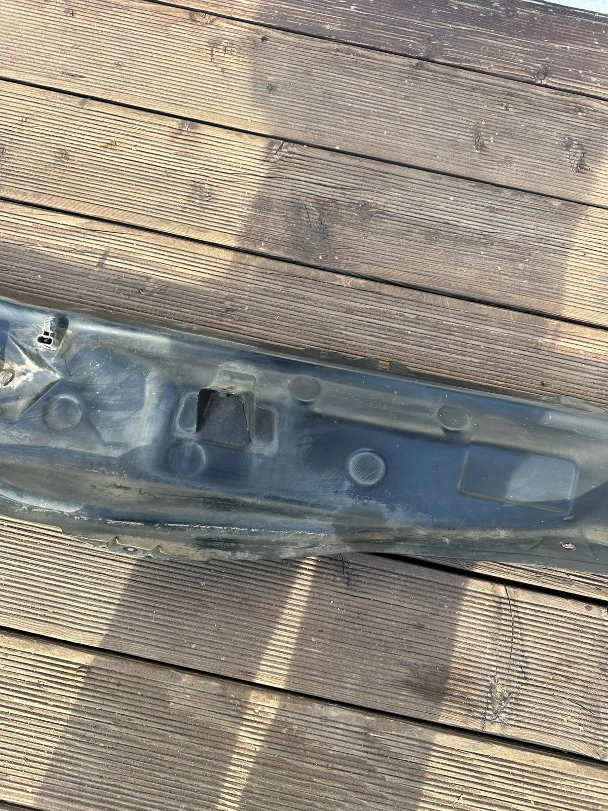 Lower Windshield Panel Nissan X-Trail T32 Used image 4