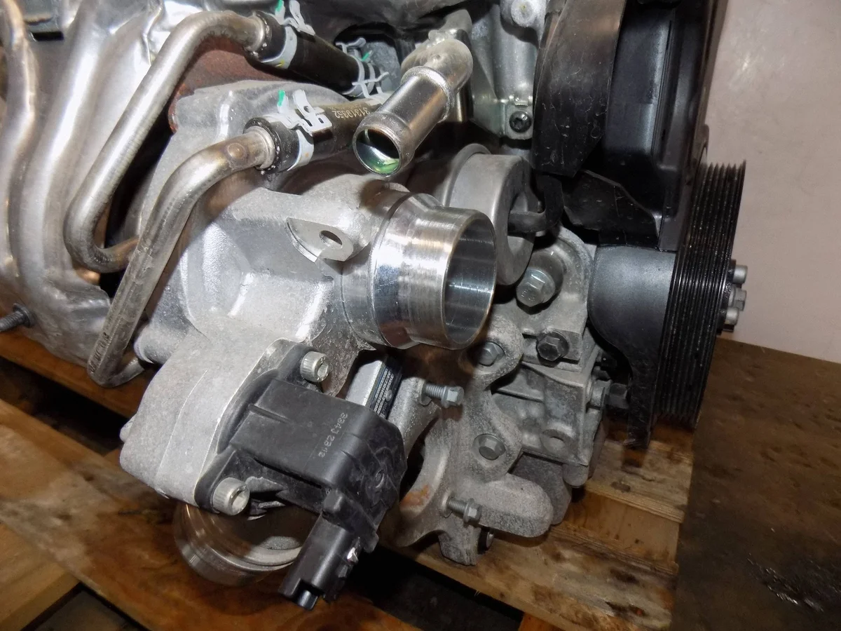 Volvo XC60/XC90 T8 B4204T56 Motor image 6