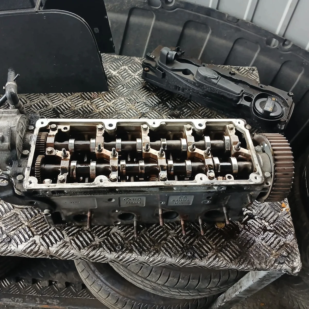 Culasse AUDI VW SEAT SKODA 2.0tdi DMNKJKNDFSDdfff