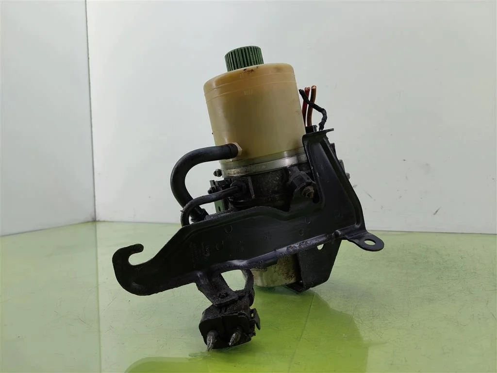 Power Steering Pump Audi A2 2000-2005