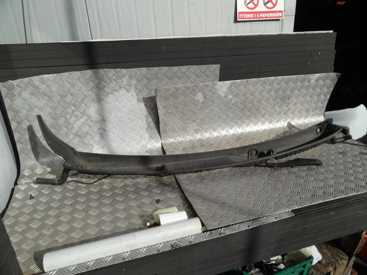 Maxus Deliver 9 2024 Podszybie C00303770