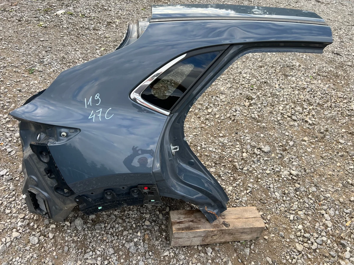 Mazda CX-30 Cwiartka Direita 2023 46G