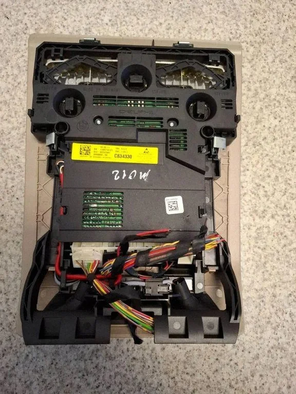 BMW Innenleuchte gebraucht OE 28140555