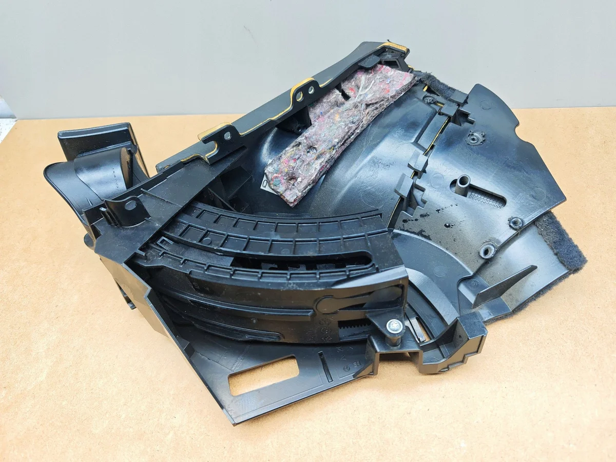 Mercedes-Benz CLK A209 C209 bekerhouder image 5