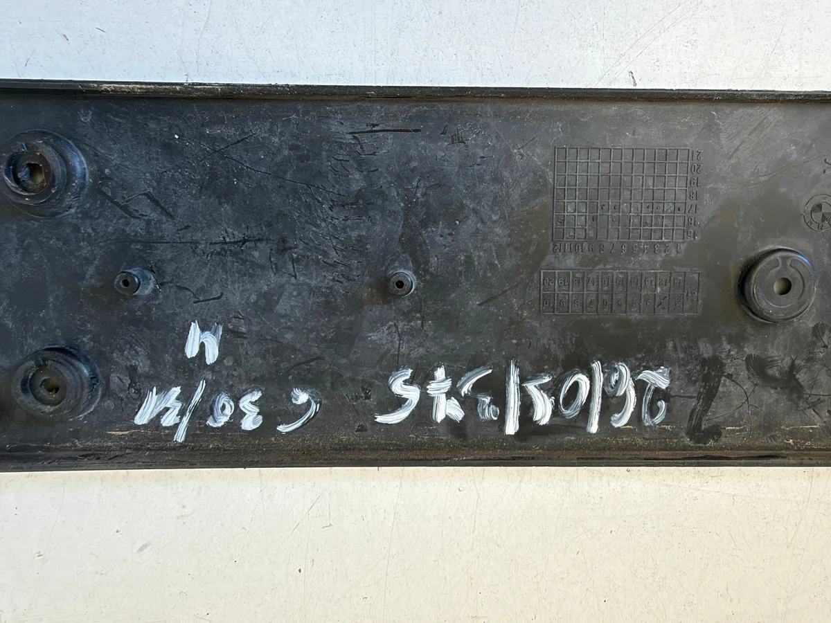 BMW 5 G30 G31 M PAKIET support plaque image 4