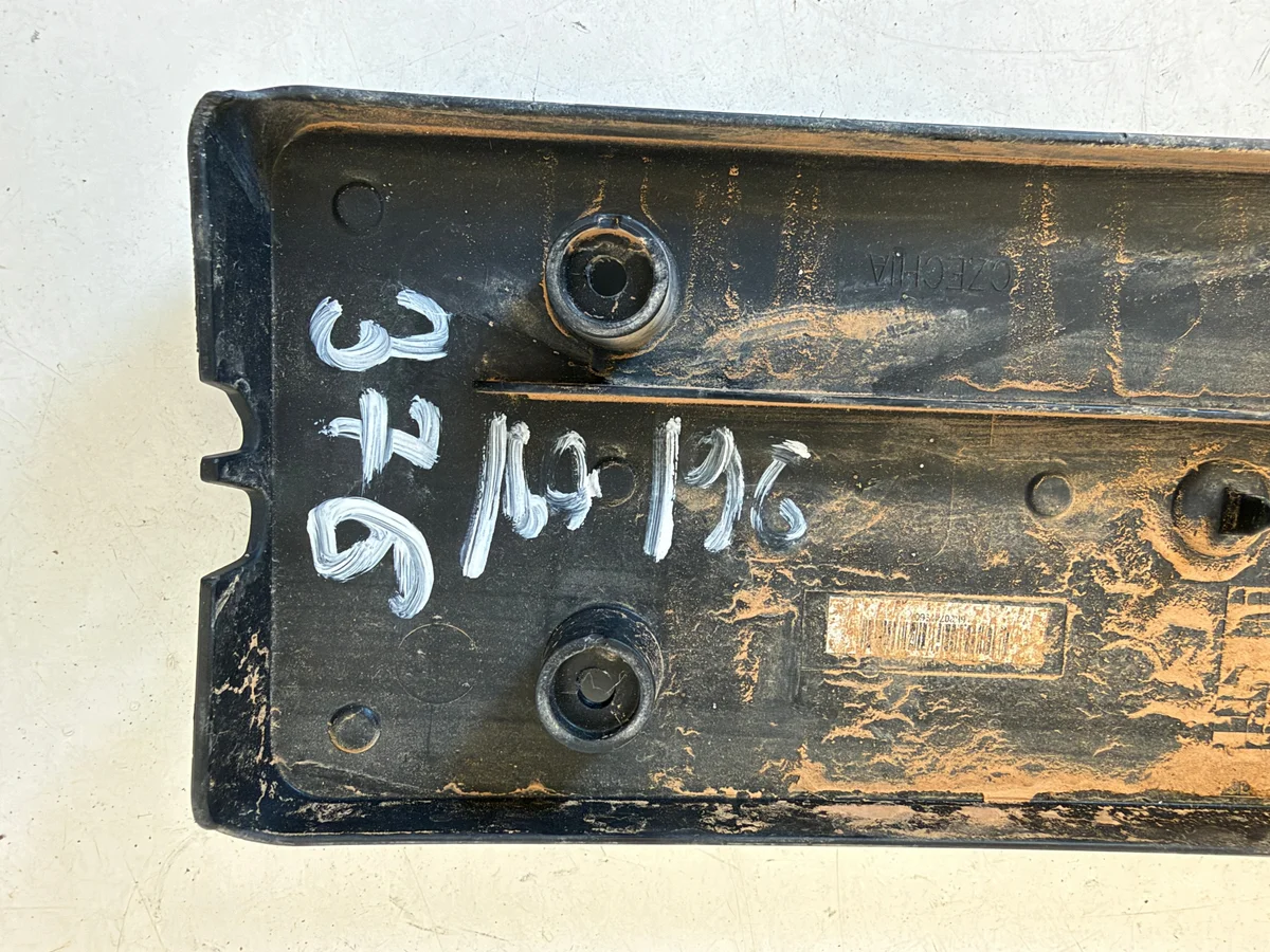 BMW G80 G81 G82 G83 LCI Kennzeichenhalter vorne image 4