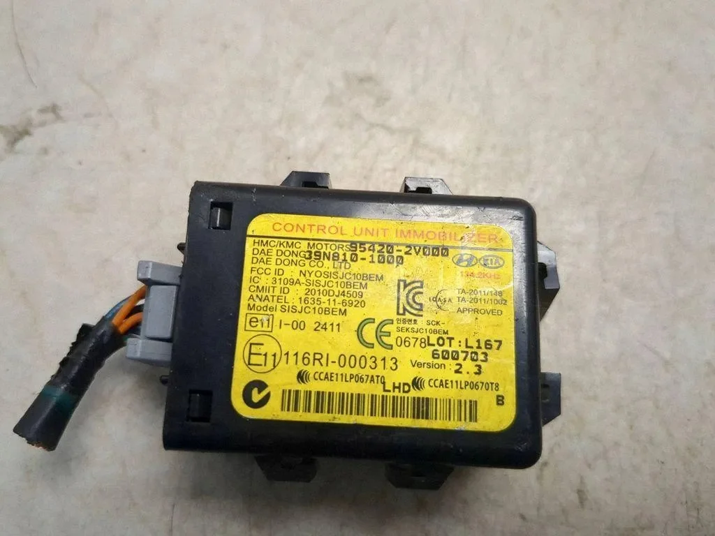 Hyundai i40 Modul Wegfahrsperre 116RI000313 image 3