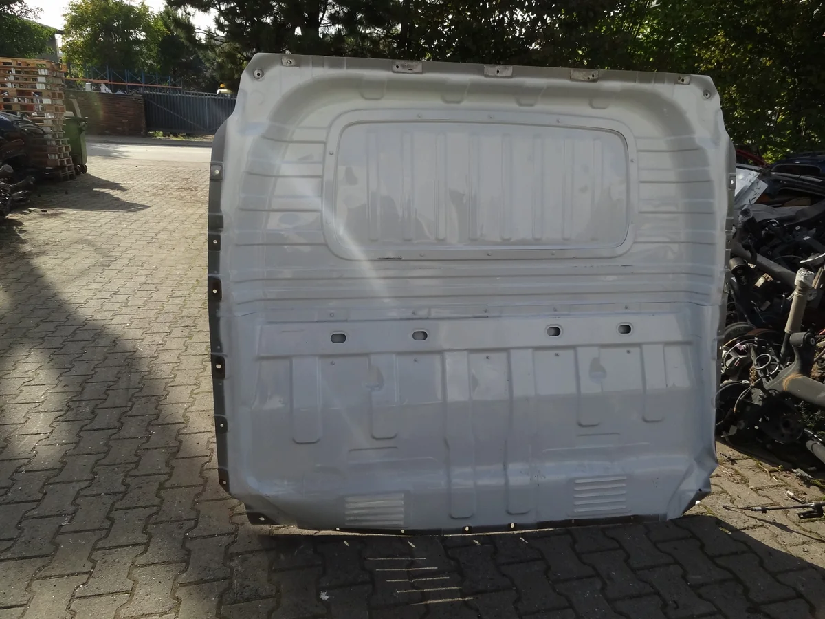 MAXUS DELIVER 9 2024 - Painel Divisória image 4