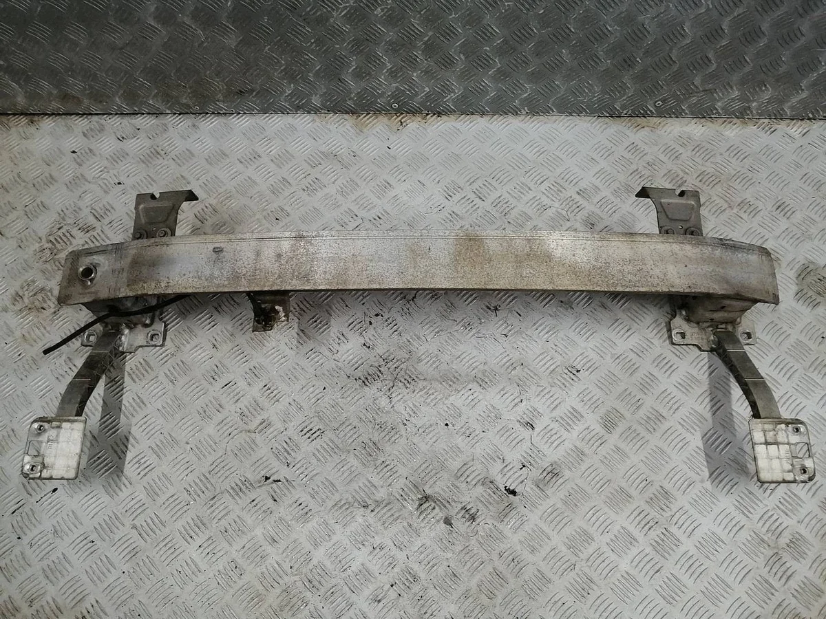 Frontbalk Citroen C4 Cactus 9801276380