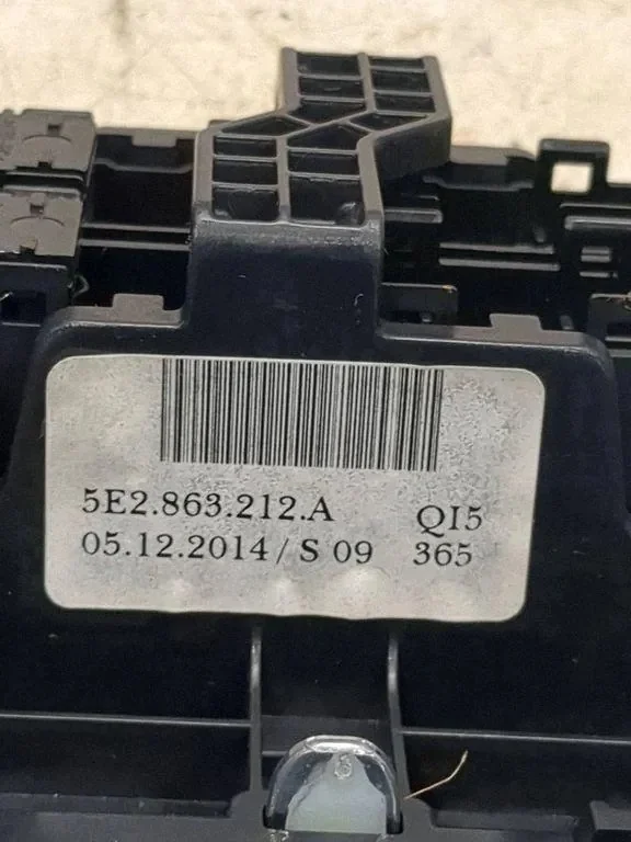 Lederschaltknauf SKODA OCTAVIA III 5E2863212A image 3